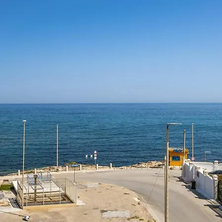 Golden Shore Holiday home Bari