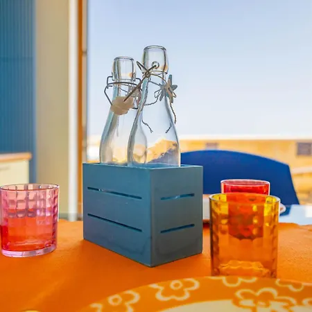 Holiday home Golden Shore *